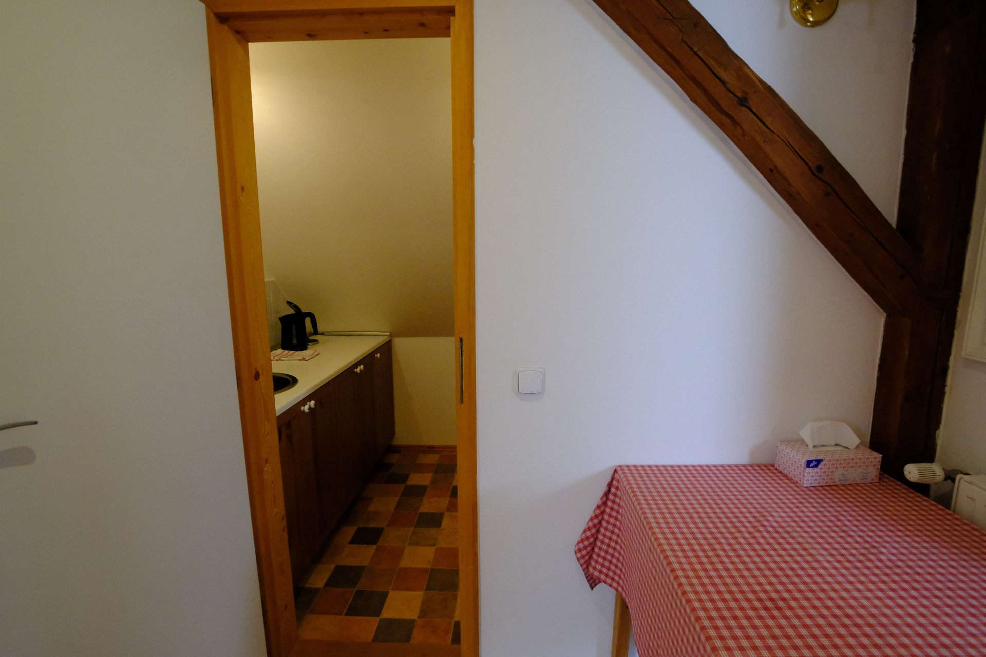 Apartmán č. 10 — vybavená kuchyňka